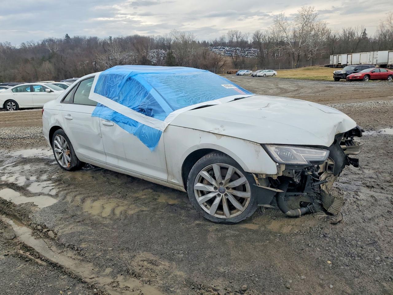 2017 Audi A4 VIN WAUANAF43HN070335 photo 4