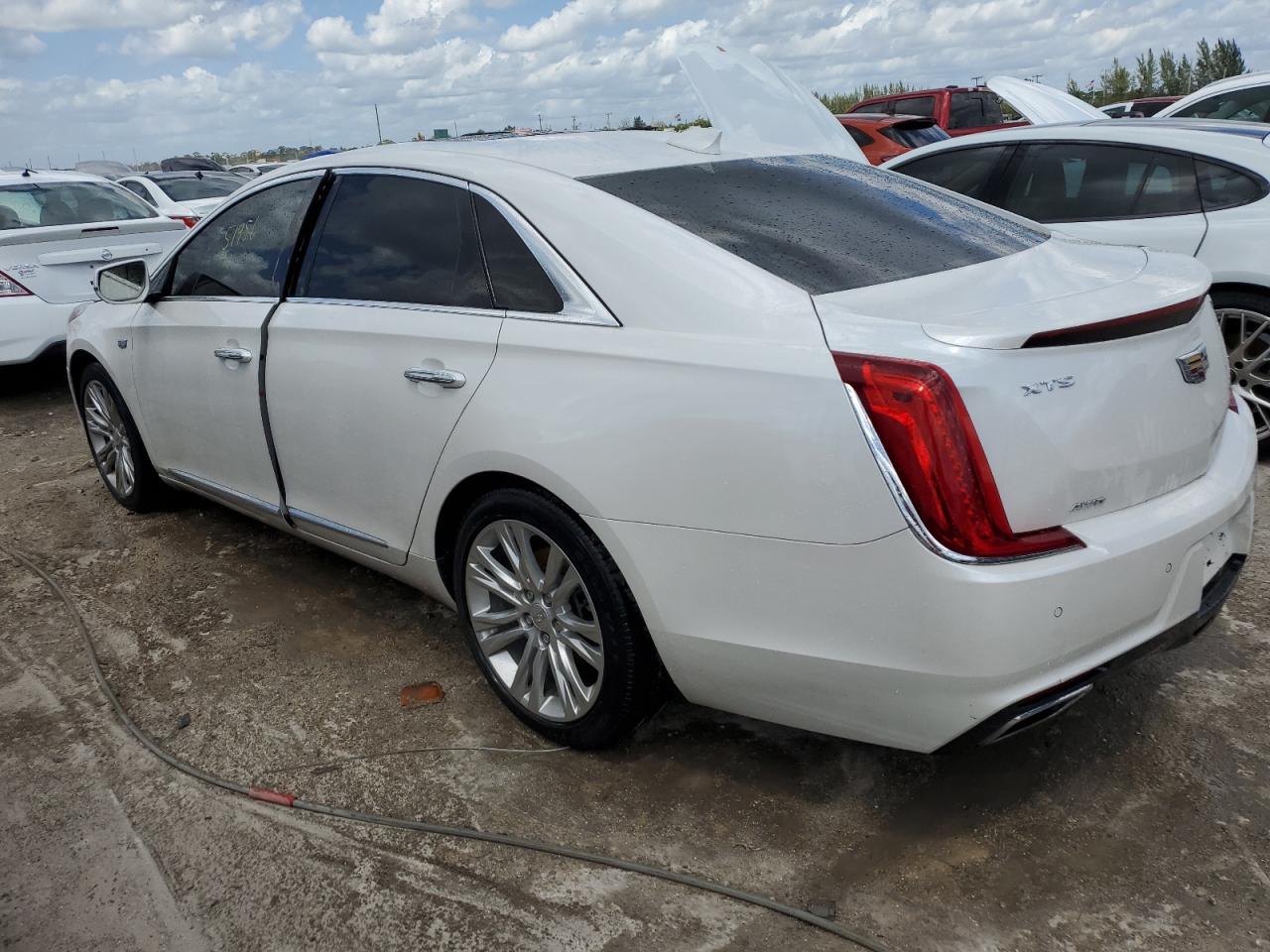 2019 Cadillac Xts VIN 2G61N5S31K9102509 photo 2