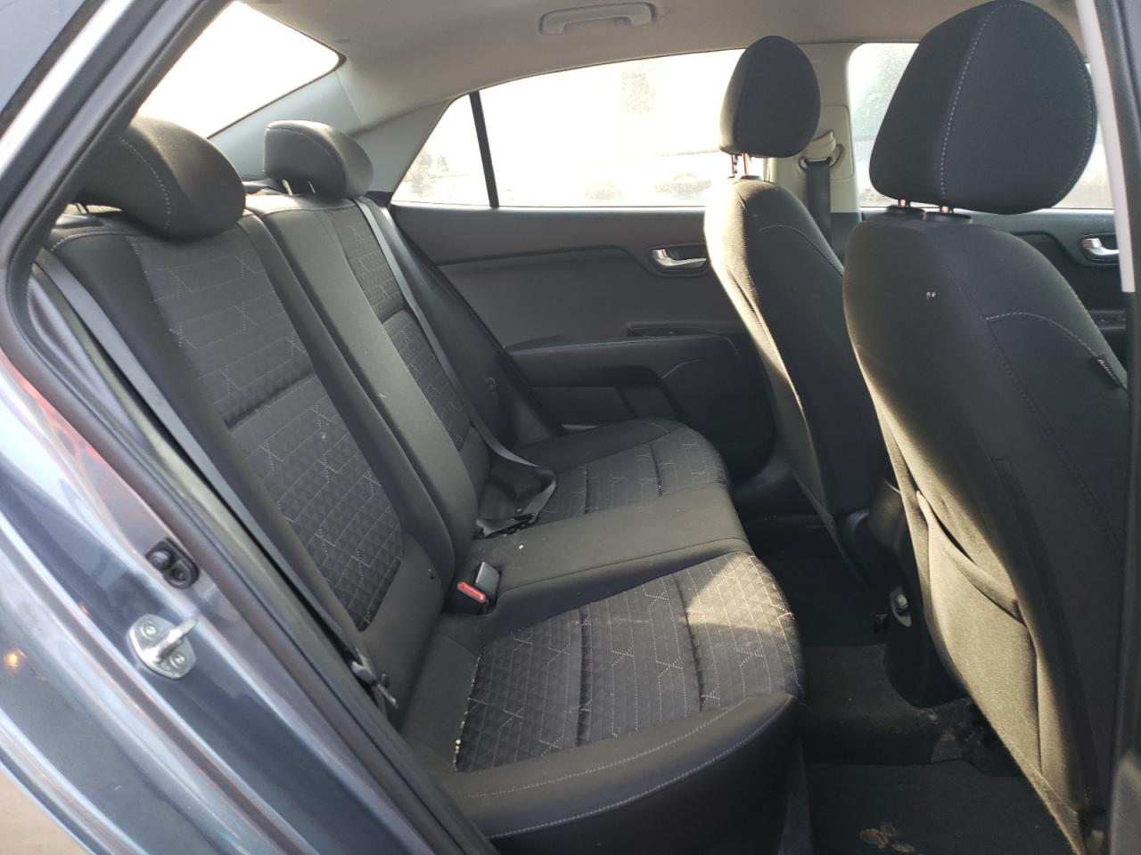 2020 KIA Rio VIN 3KPA24AD0LE261065 photo 10