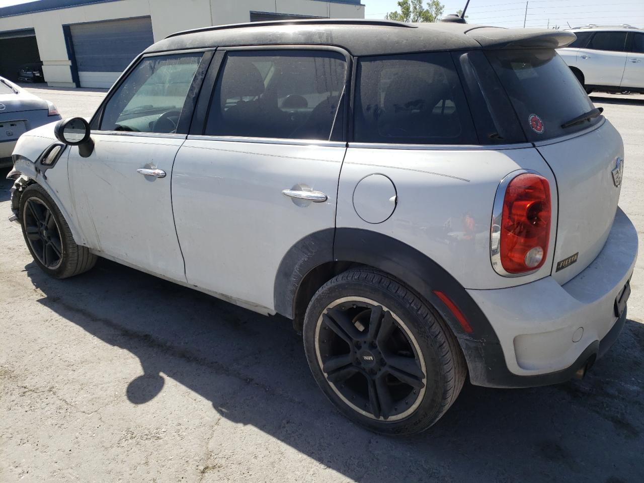 2013 MINI Cooper VIN WMWZC3C5XDWP22342 photo 2