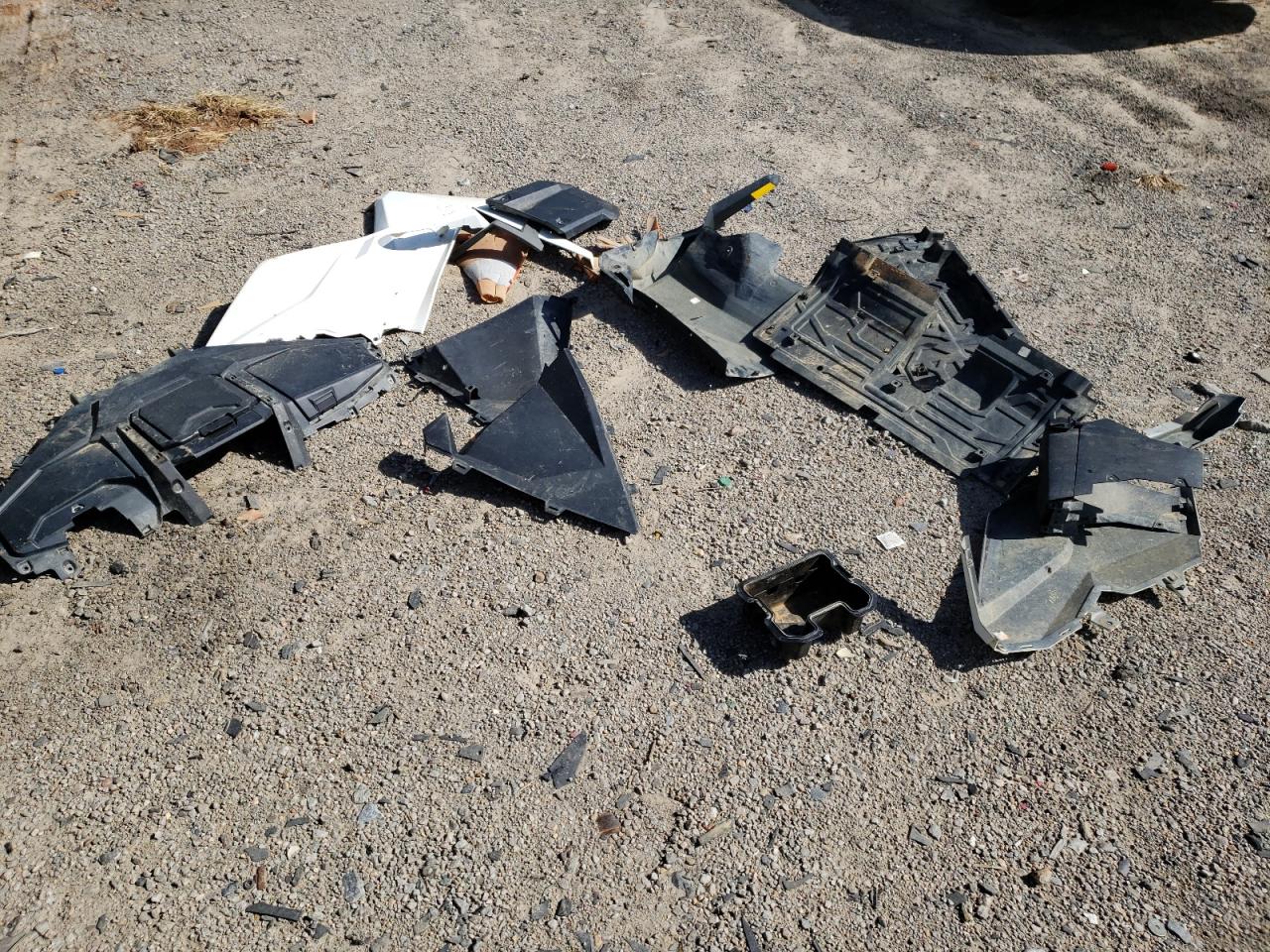 2020 POLARIS Rzr VIN 3NSRAB921LG820008 photo 9
