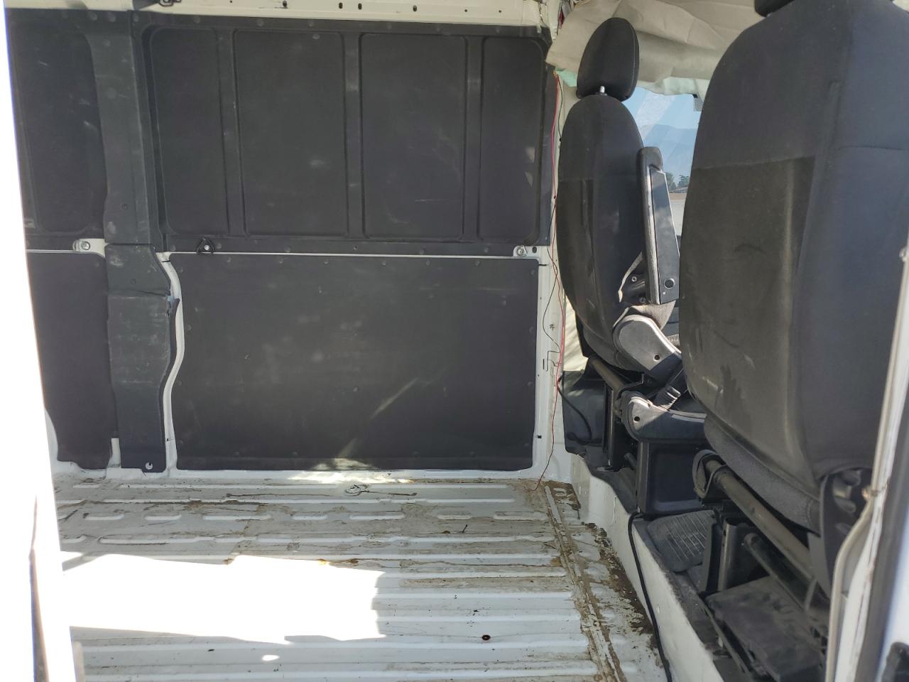 2019 RAM Promaster 2500 VIN 3C6TRVCG8KE510607 photo 10