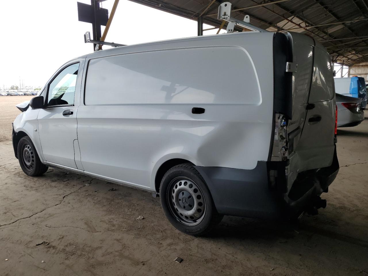 2017 MERCEDES-BENZ Metris VIN WD3PG2EA6H3212428 photo 2