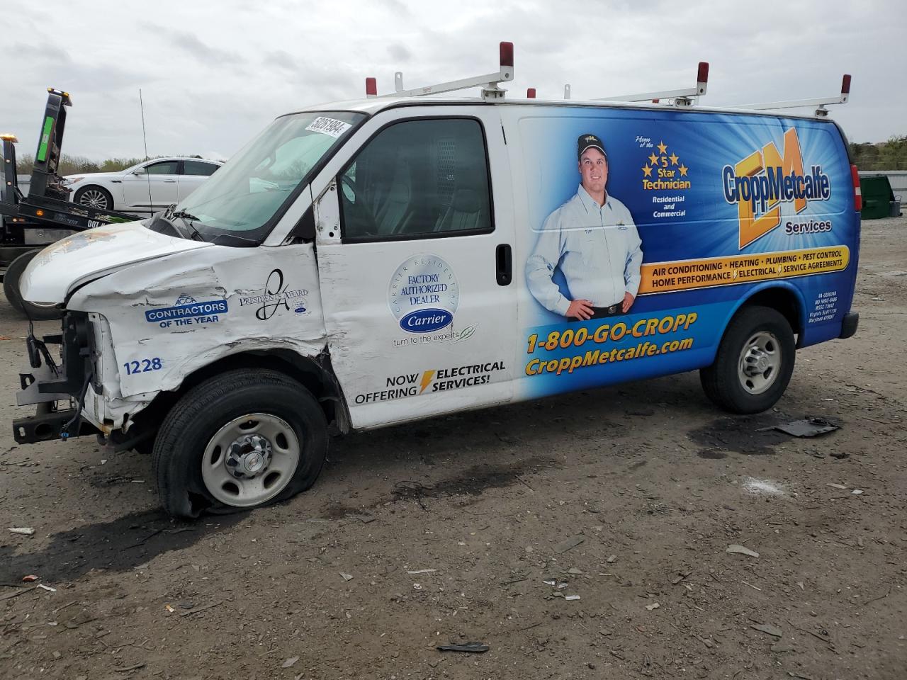 2017 CHEVROLET Express 2500 VIN 1GCWGAFF3H1325660 photo 1