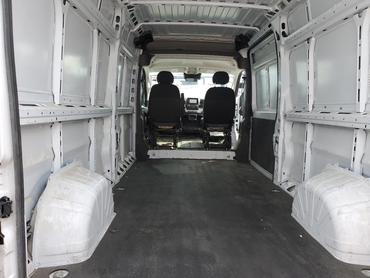 2023 RAM Promaster 2500 VIN 3C6LRVDG2PE518921 photo 10