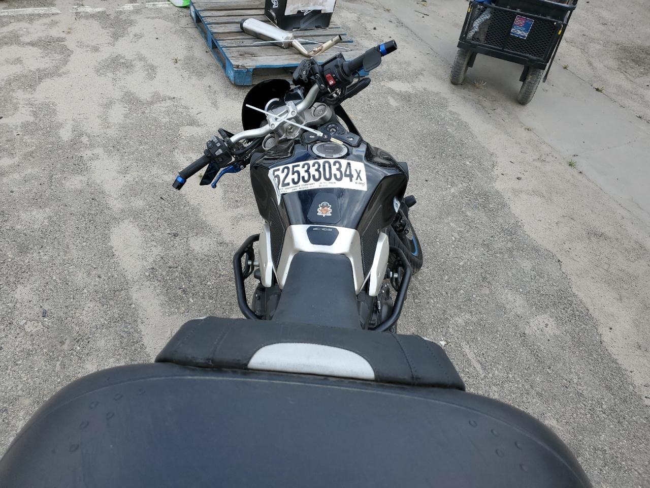 2018 HONDA Cb cycle VIN JH2SC801XJK000267 photo 6