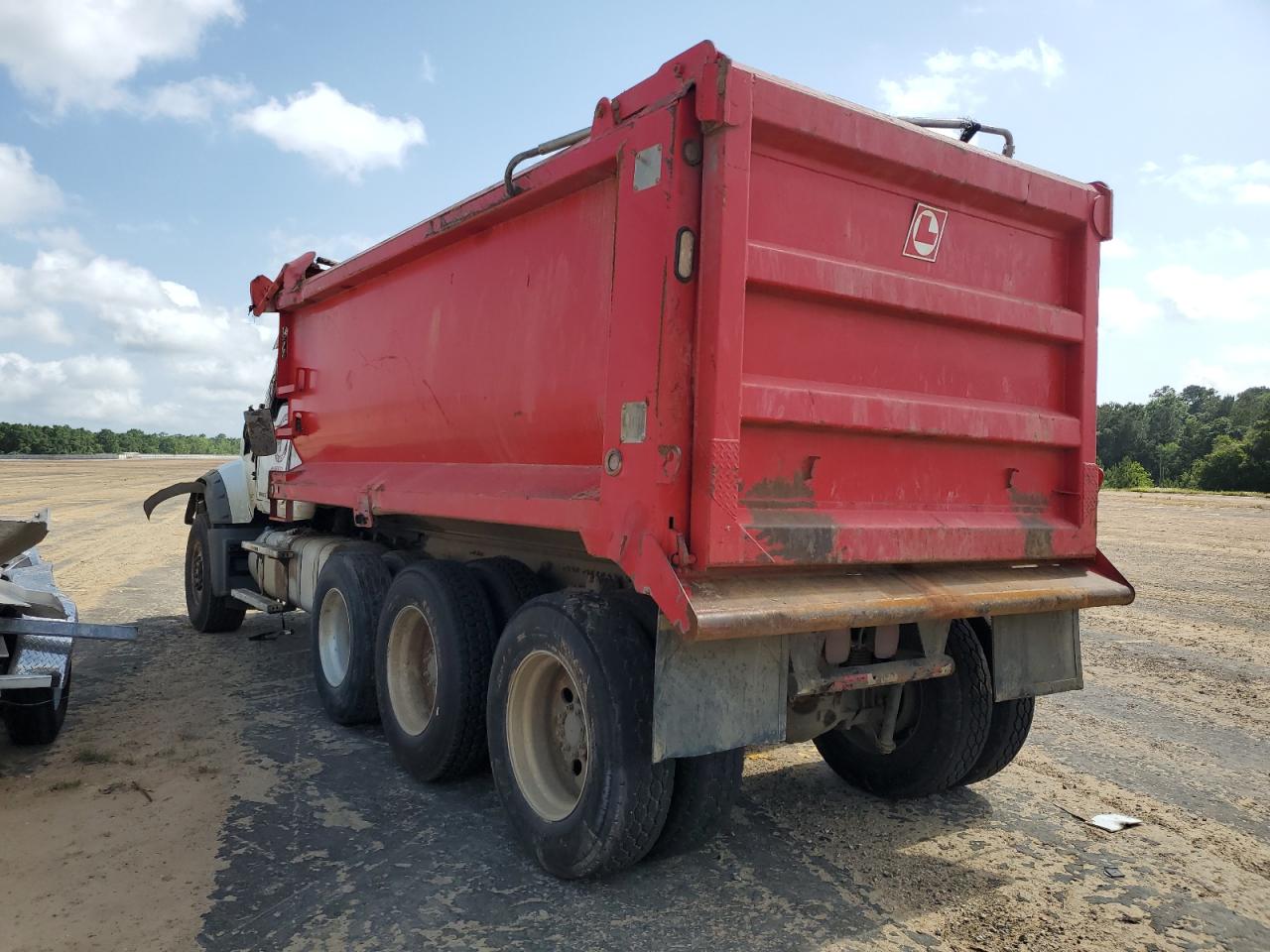 2021 MACK All models VIN 1M2GR4GC8MM020549 photo 3