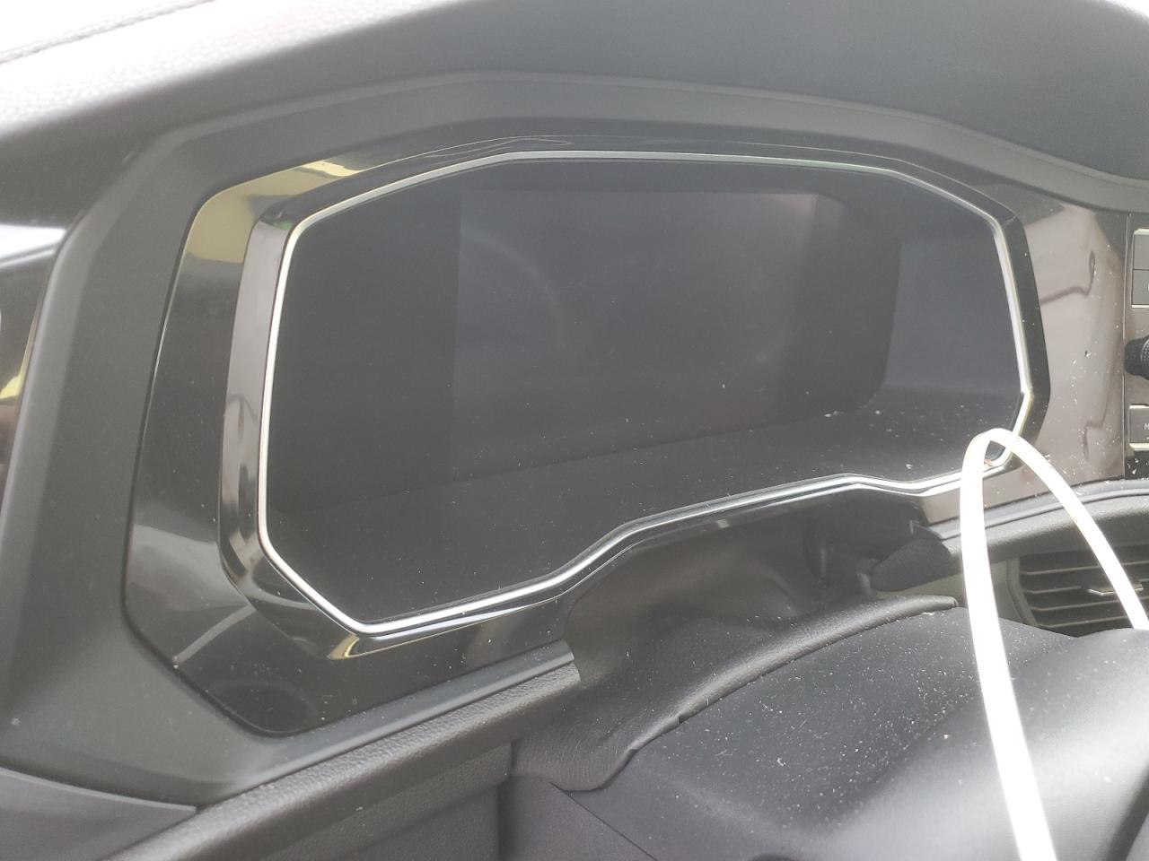 2022 Volkswagen Jetta VIN 3VW7M7BU0NM030189 photo 9