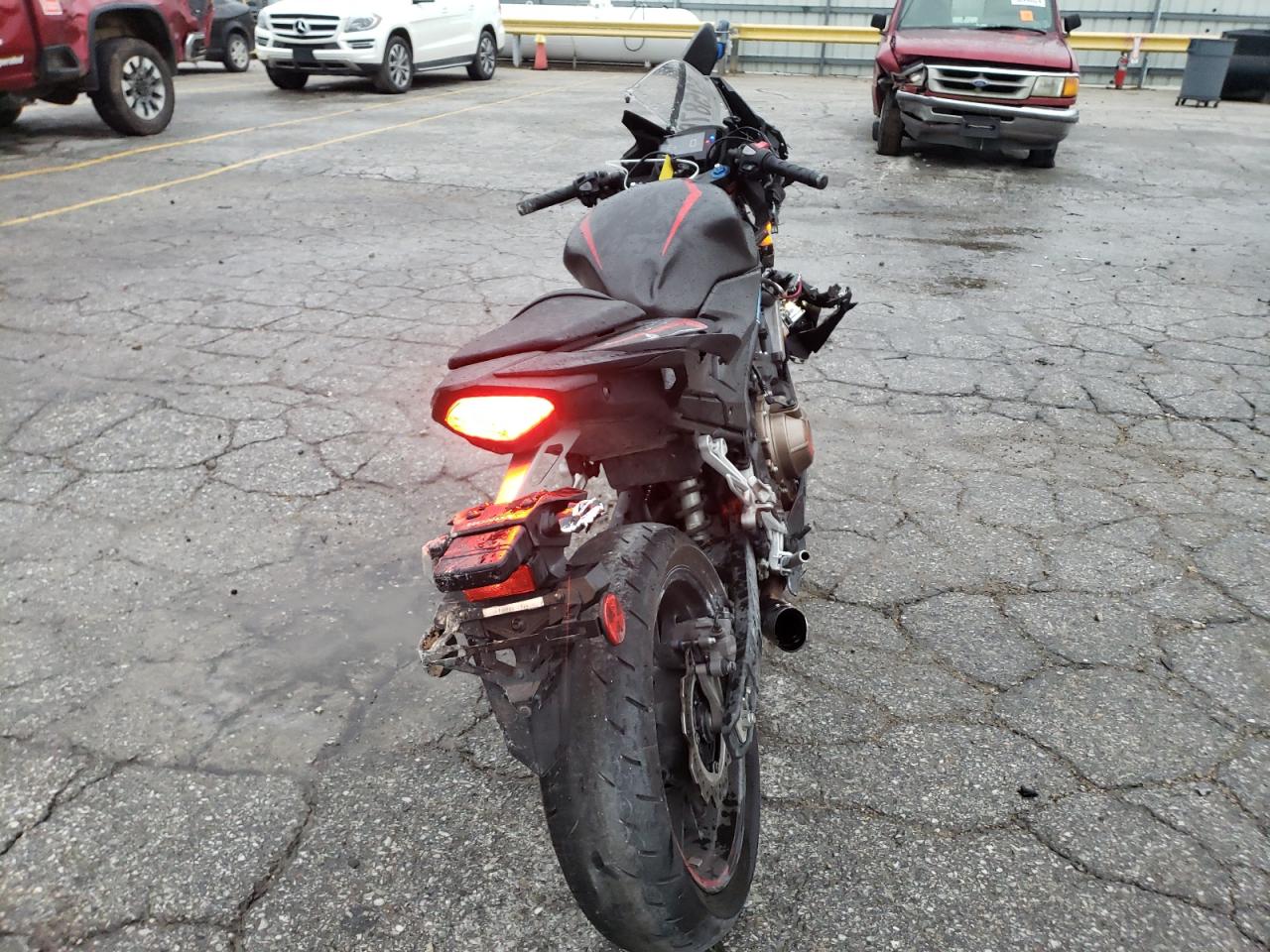 2020 HONDA Cbr cycle VIN MLHPC6217L5100115 photo 4