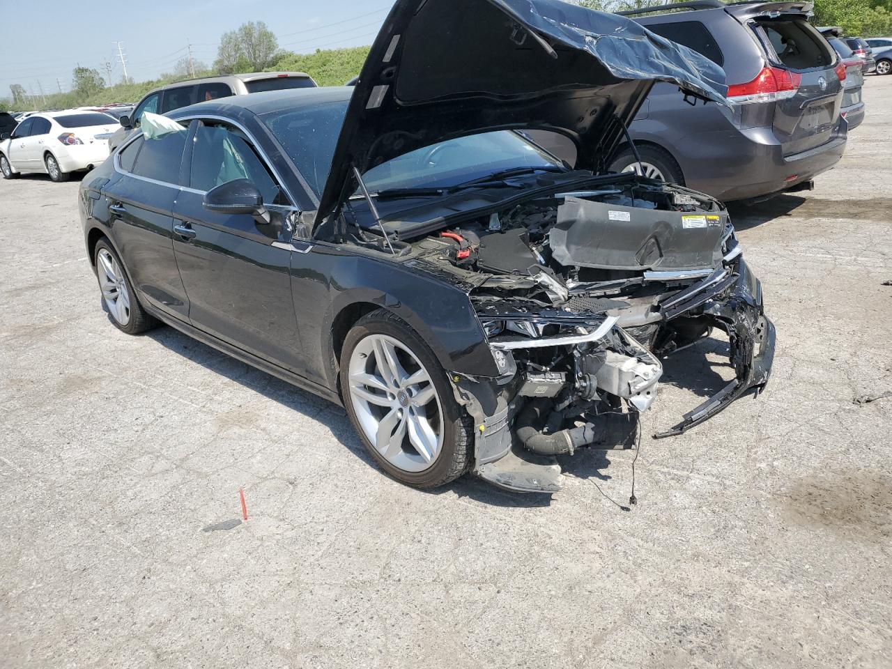 2019 Audi A5 VIN WAUANCF54KA053255 photo 4