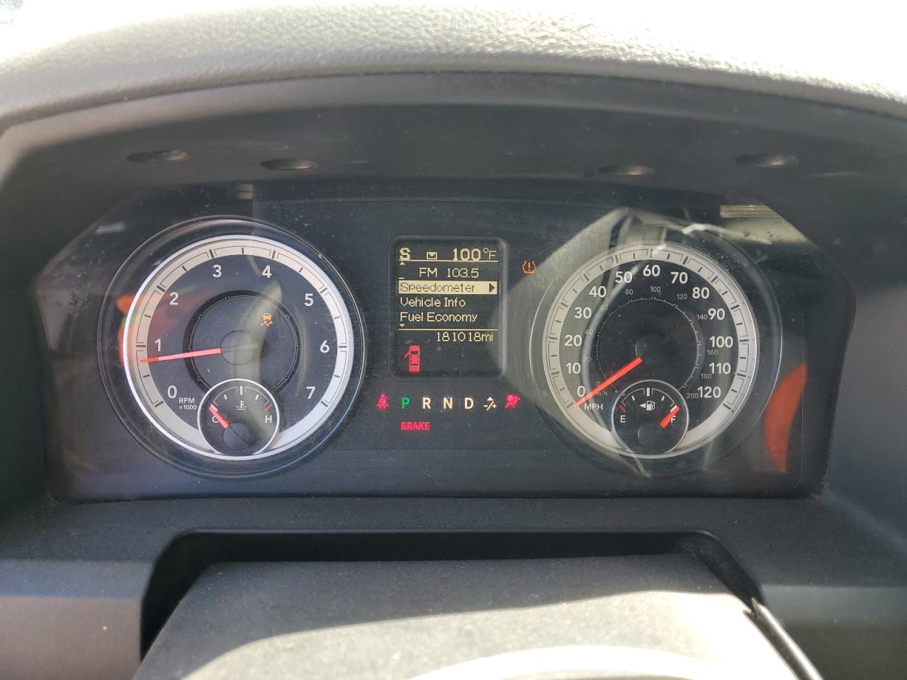 2015 RAM 2500 VIN 3C6UR4HJ4FG642969 photo 9