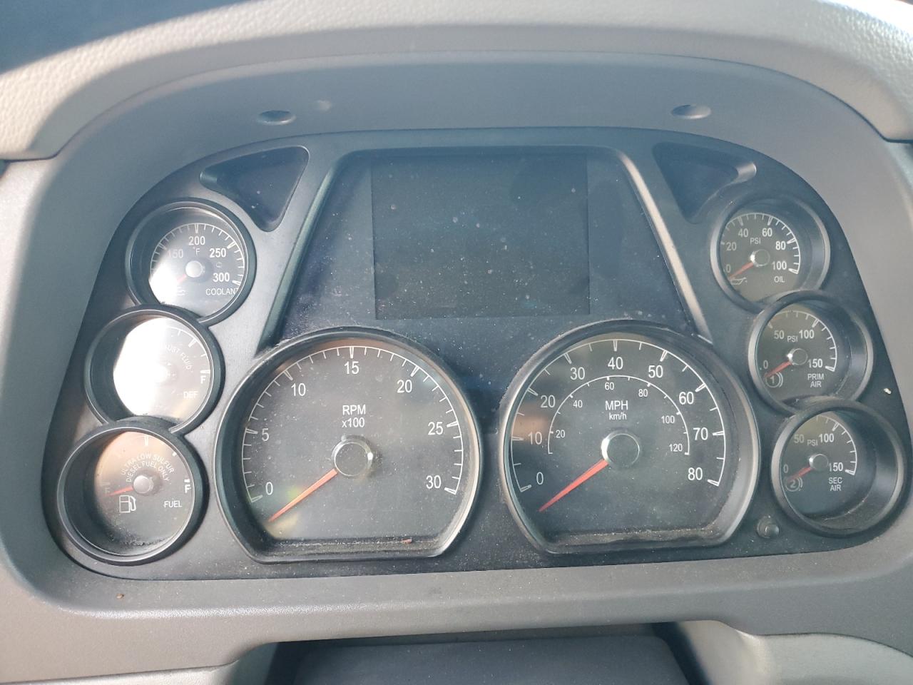 2016 PETERBILT 579 VIN 1NPBL79X5GD327370 photo 8