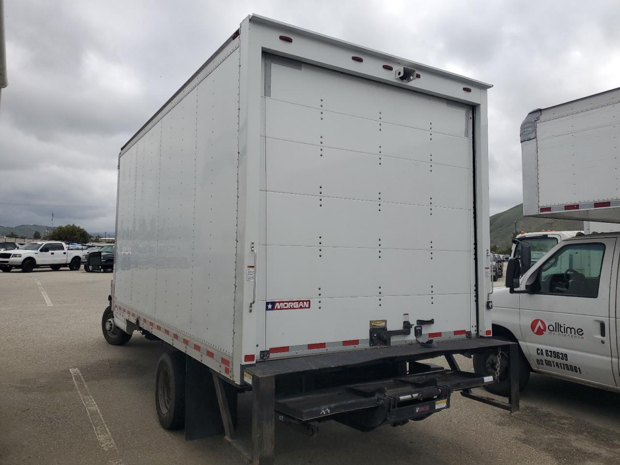 2019 CHEVROLET Express 2500 VIN 1HA6GVCG0KN005373 photo 2