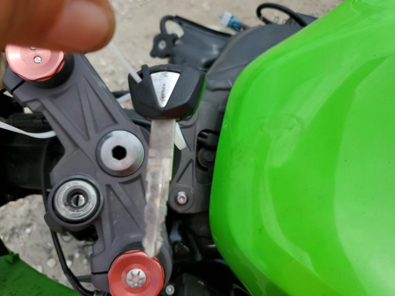 2016 KAWASAKI ZX636 E VIN JKBZXJE17GA020492 photo 8