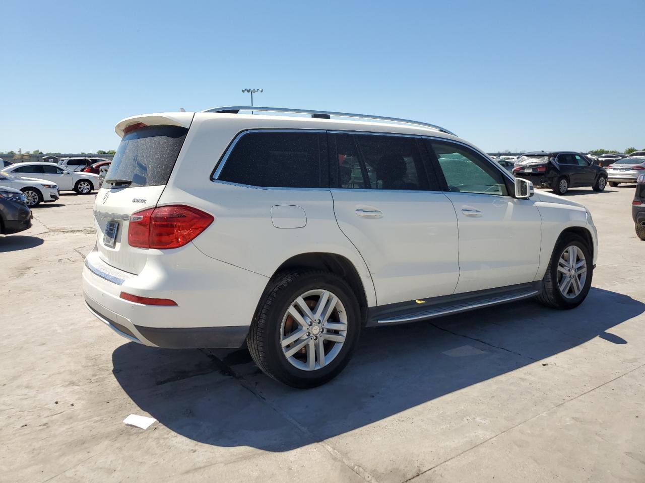 2013 MERCEDES-BENZ Gl-class VIN 4JGDF7CE5DA248465 photo 3