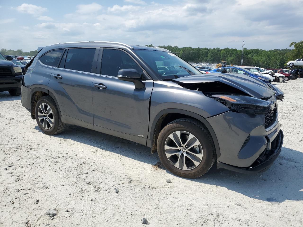 2023 Toyota Highlander VIN 5TDKBRCH6PS134544 photo 4