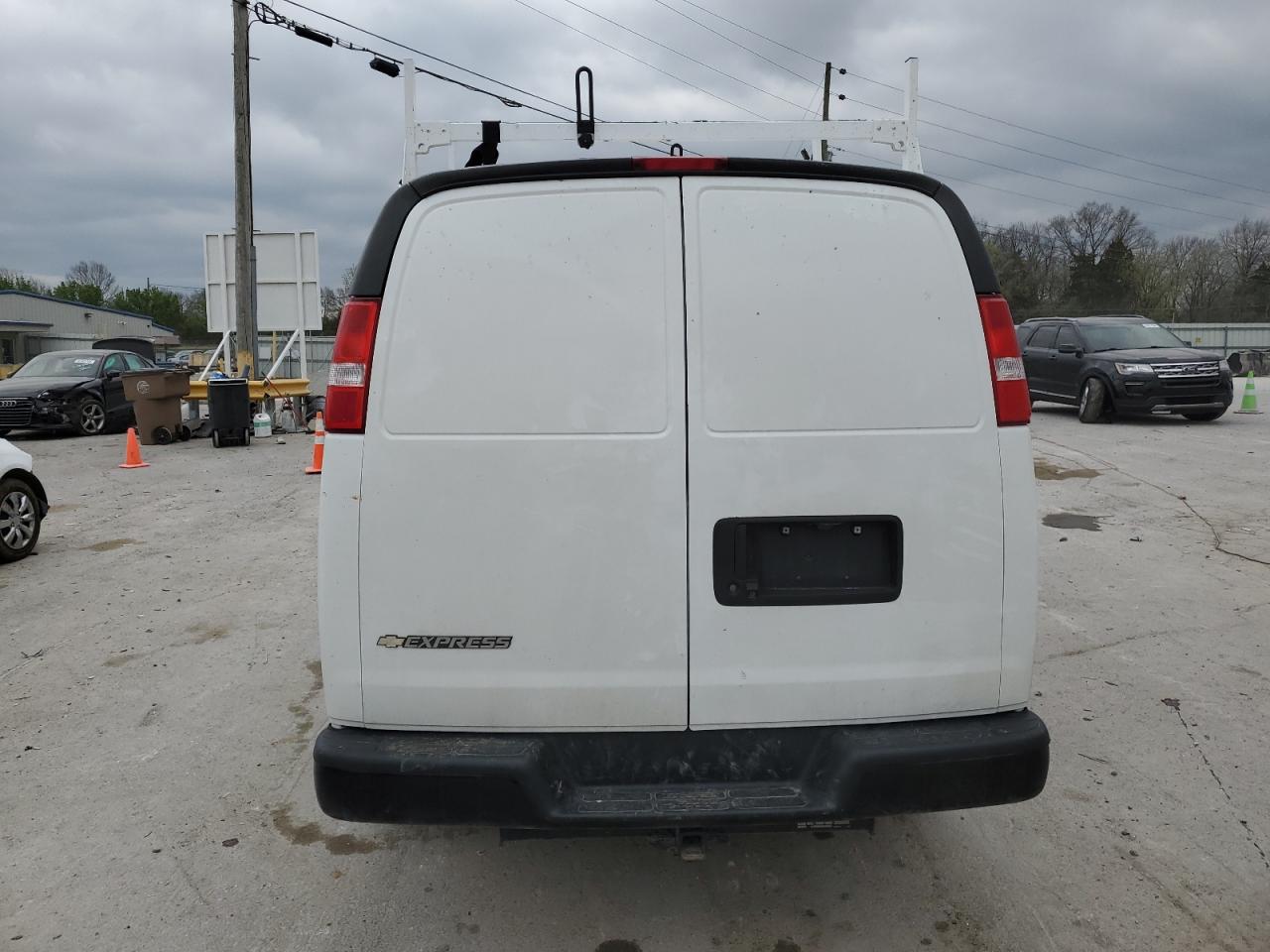 2019 CHEVROLET Express 2500 VIN 1GCWGAFP1K1348662 photo 6