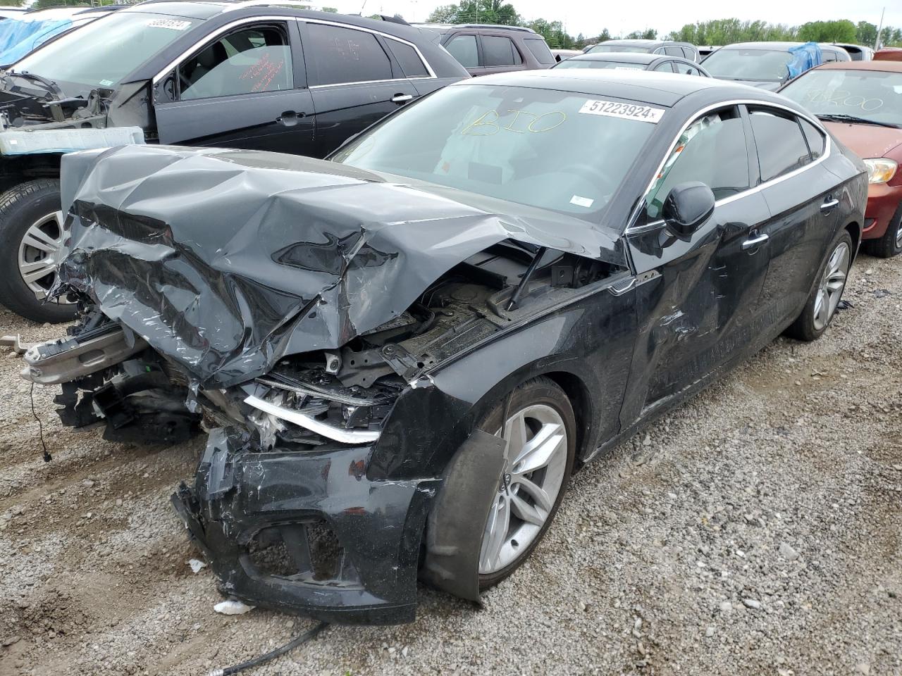 2019 Audi A5 VIN WAUANCF54KA053255 photo 1