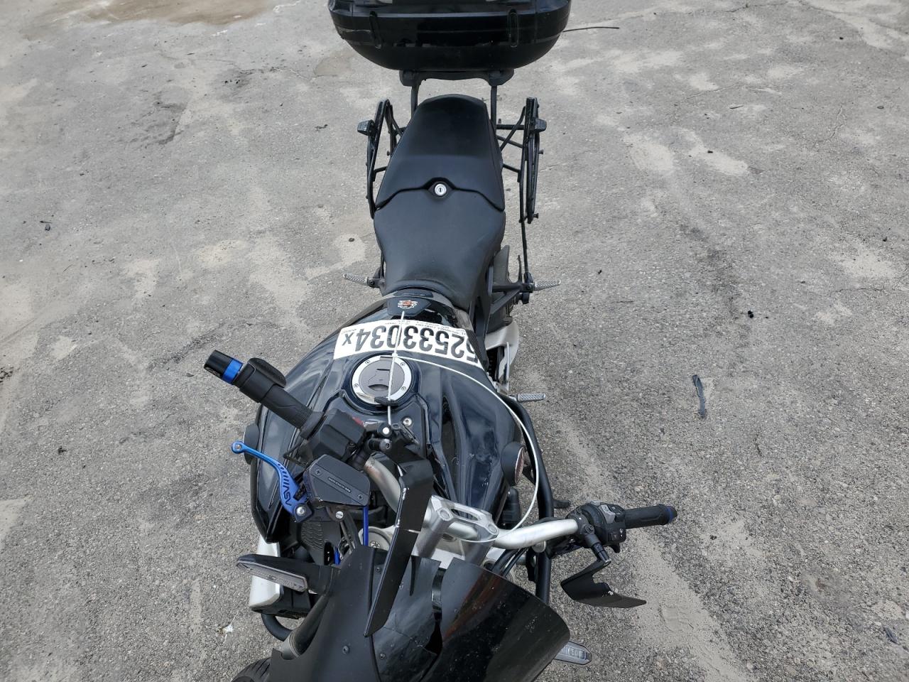 2018 HONDA Cb cycle VIN JH2SC801XJK000267 photo 5