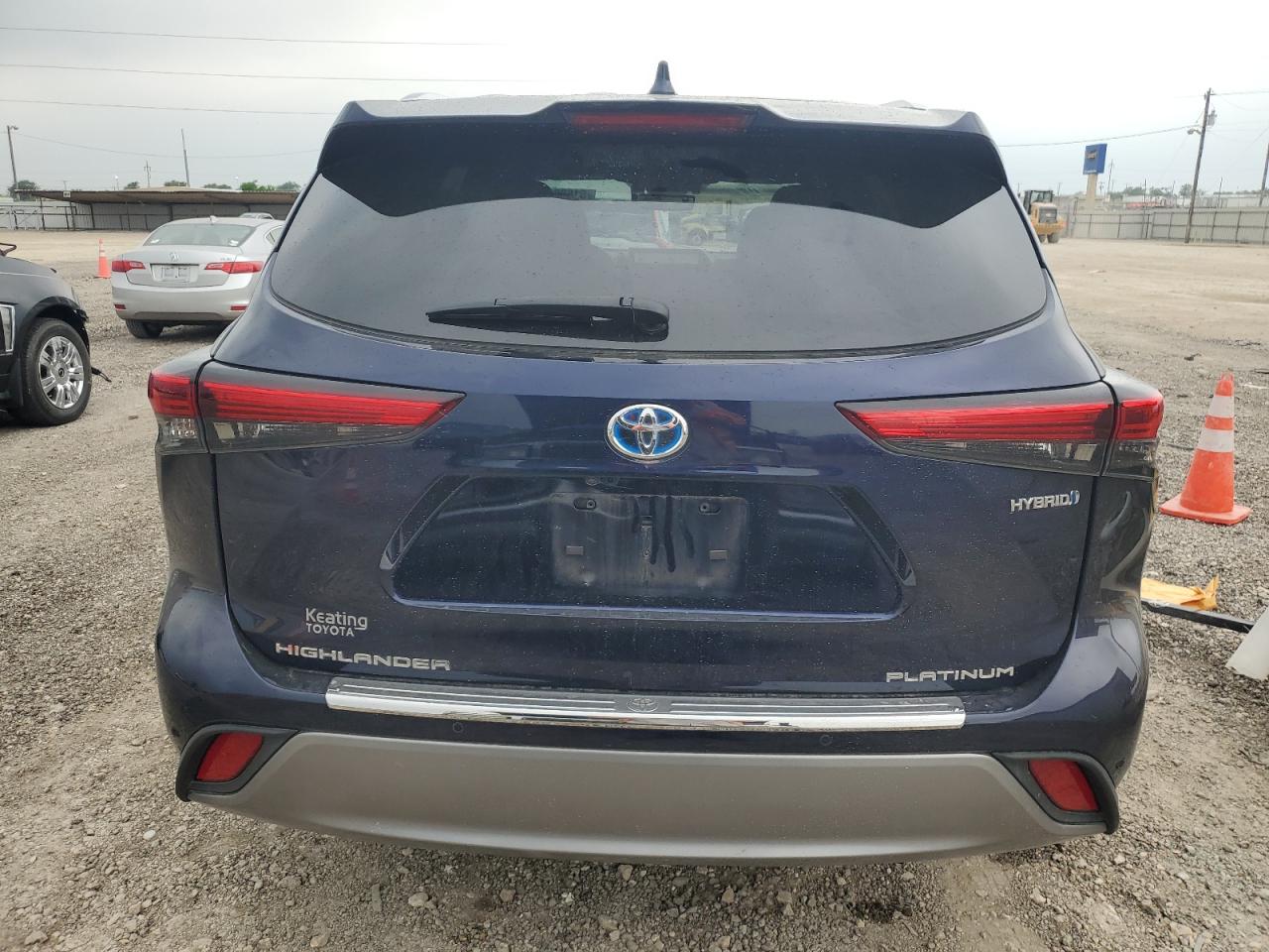 2023 Toyota Highlander VIN 5TDFARAH1PS523955 photo 6