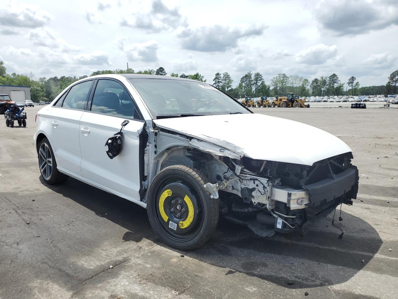 2020 Audi A3 VIN WAUCUGFF6LA102775 photo 4