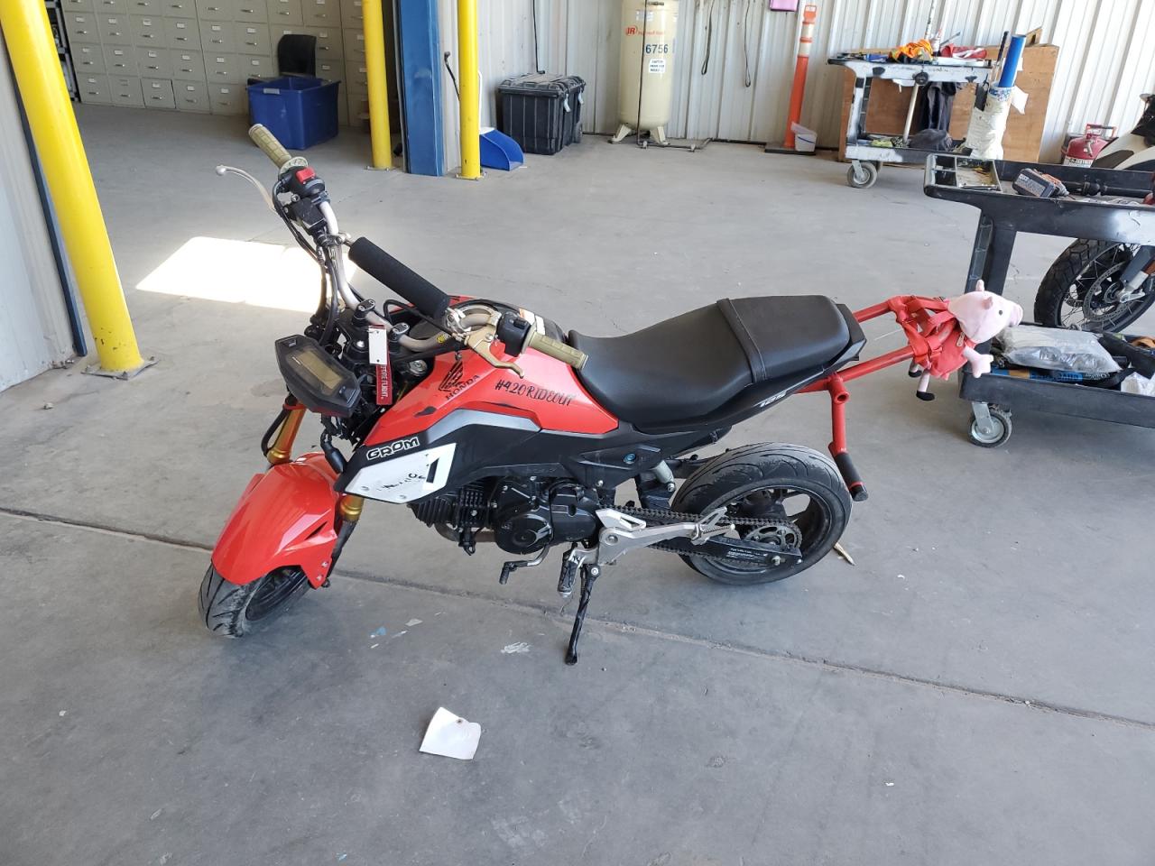 2020 HONDA Grom VIN MLHJC7512L5204163 photo 3