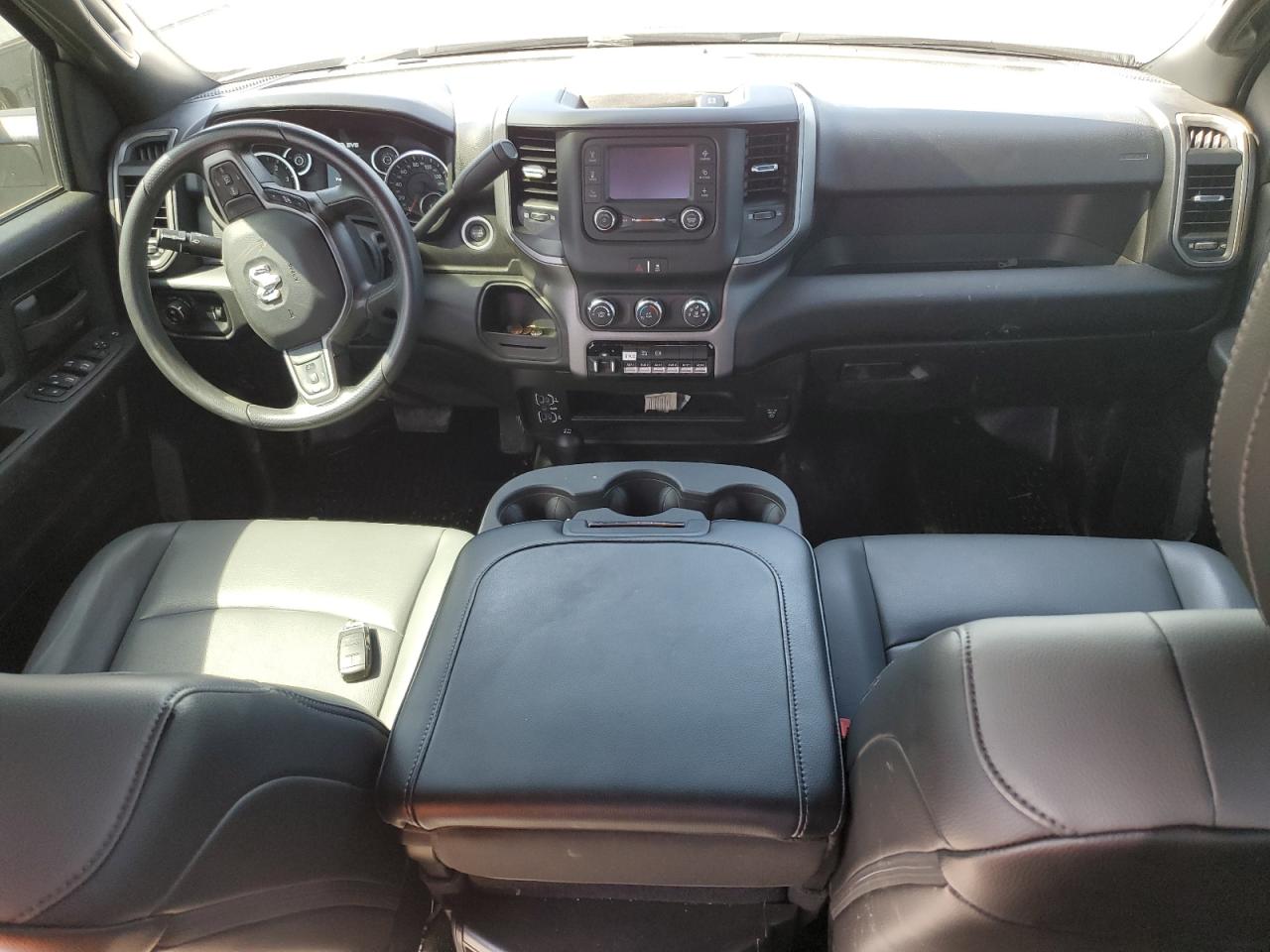 2023 RAM 3500 VIN 3C63RRGL8PG595796 photo 8