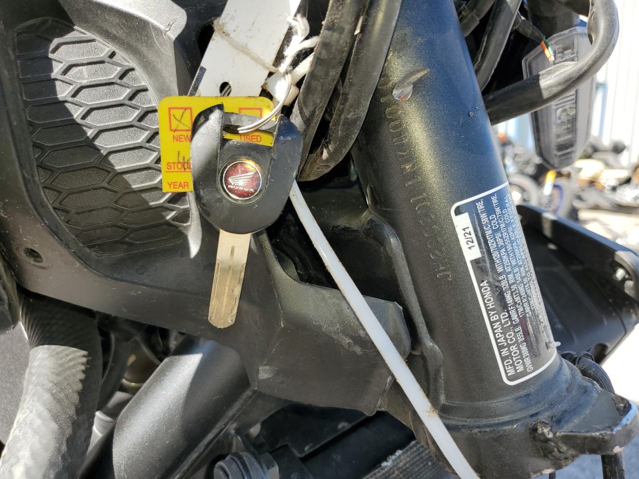 2022 HONDA Cb cycle VIN JH2SC8011NK400109 photo 8
