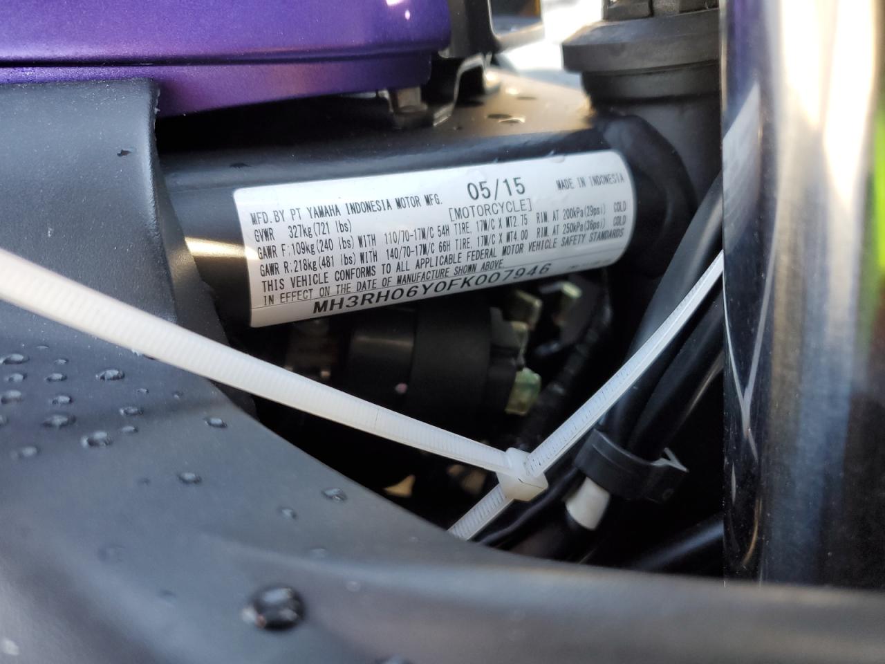 2015 YAMAHA YZFR3 VIN MH3RH06Y0FK007946 photo 9