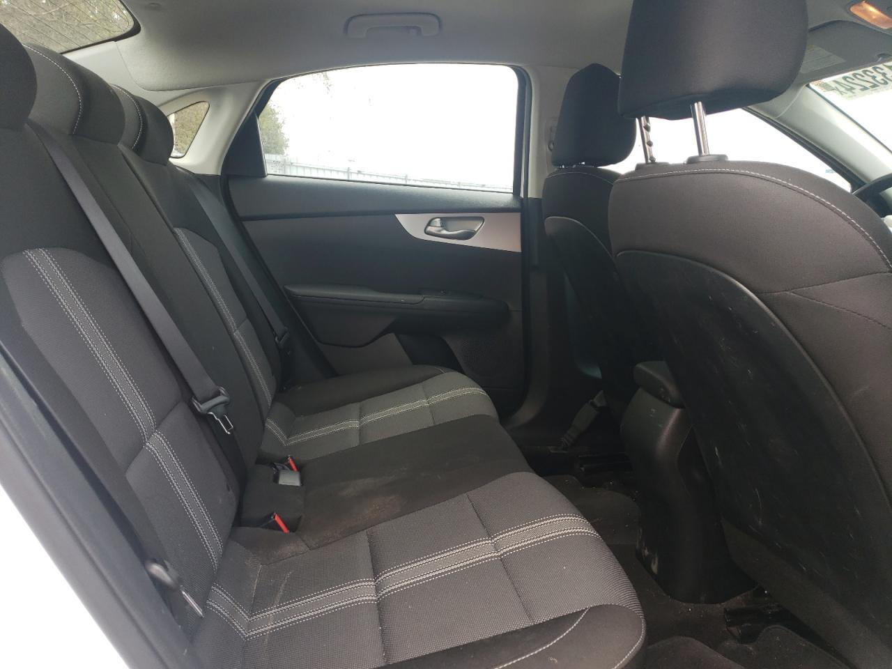 2022 KIA Forte VIN 3KPF24AD7NE485362 photo 10