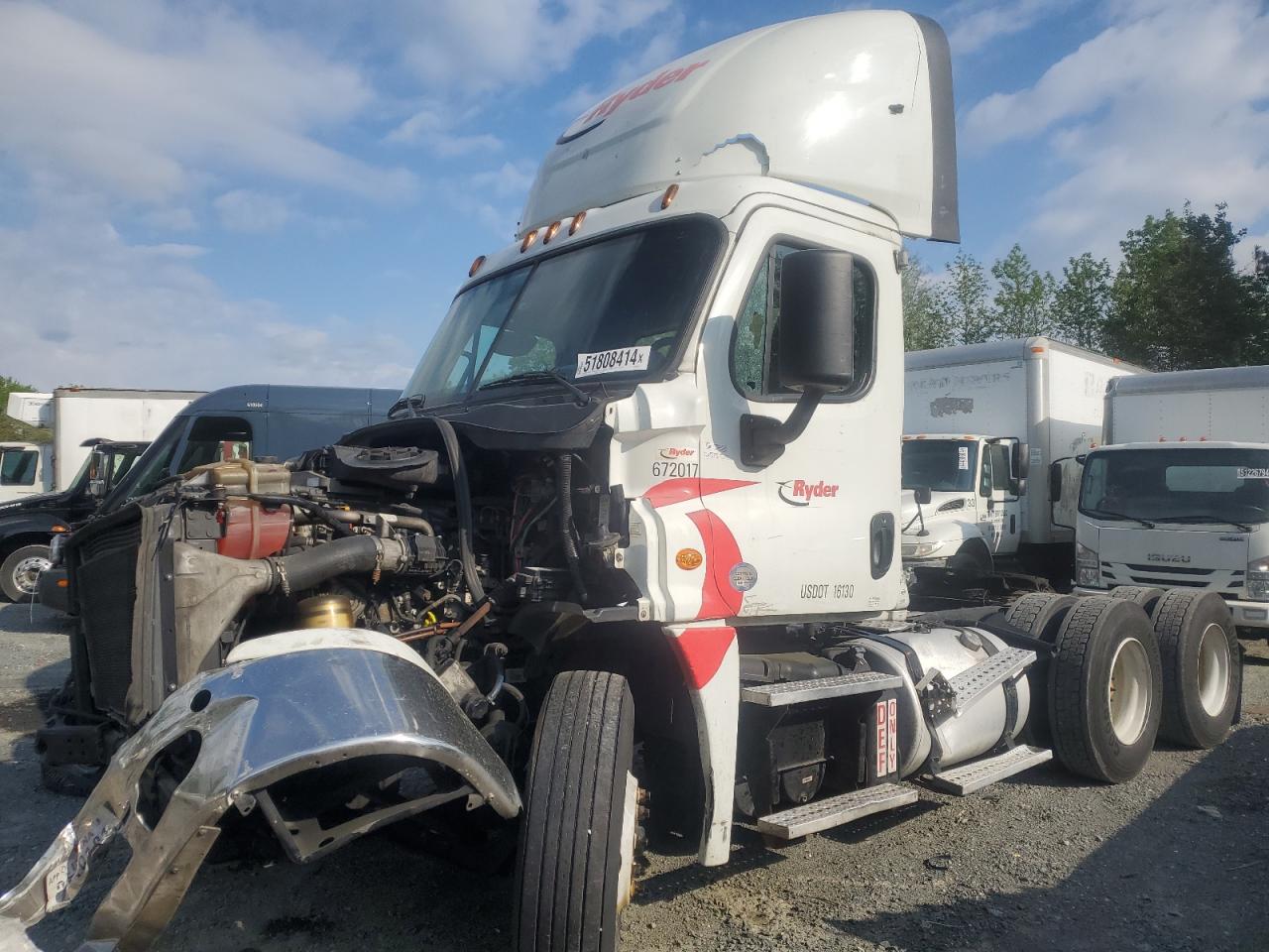 2017 FREIGHTLINER CASCADIA 125 VIN 3AKJGEDR1HSJB3173 photo 2