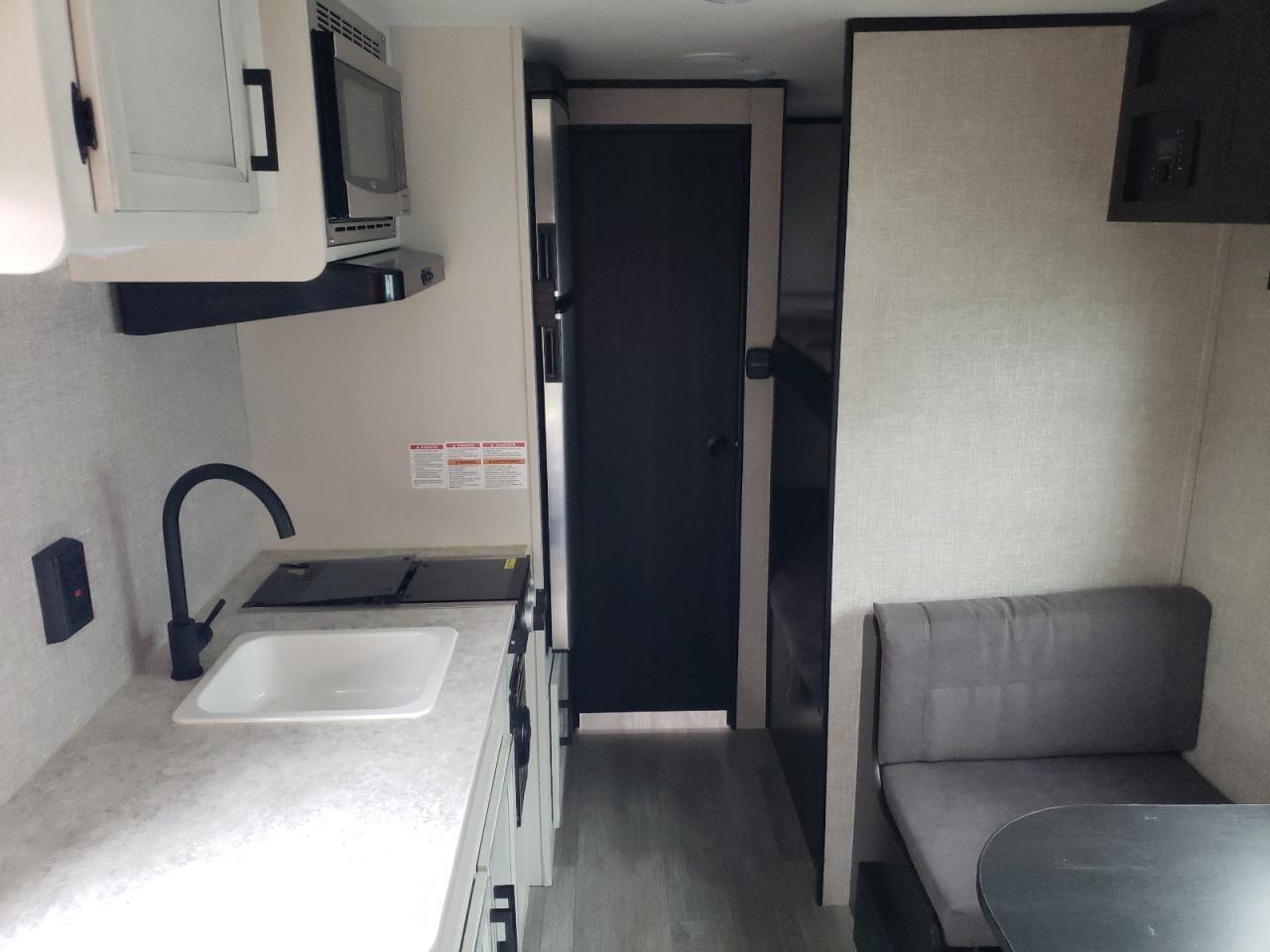 2022 JAYCO JAY FLIGHT VIN 1UJBJ0AJ3N17J0699 photo 6