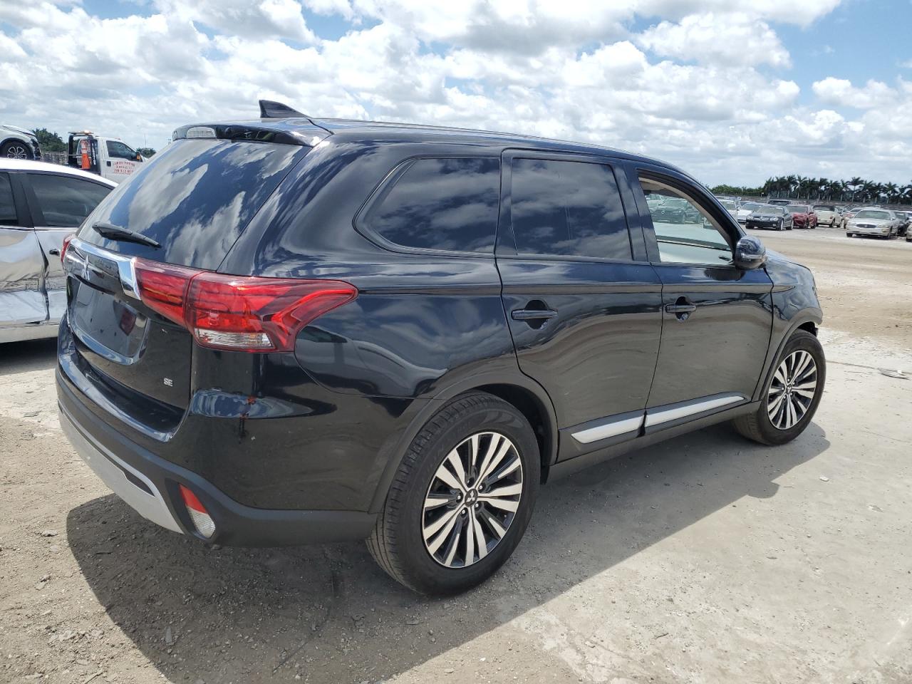 2020 MITSUBISHI Outlander VIN JA4AD3A32LZ025253 photo 3