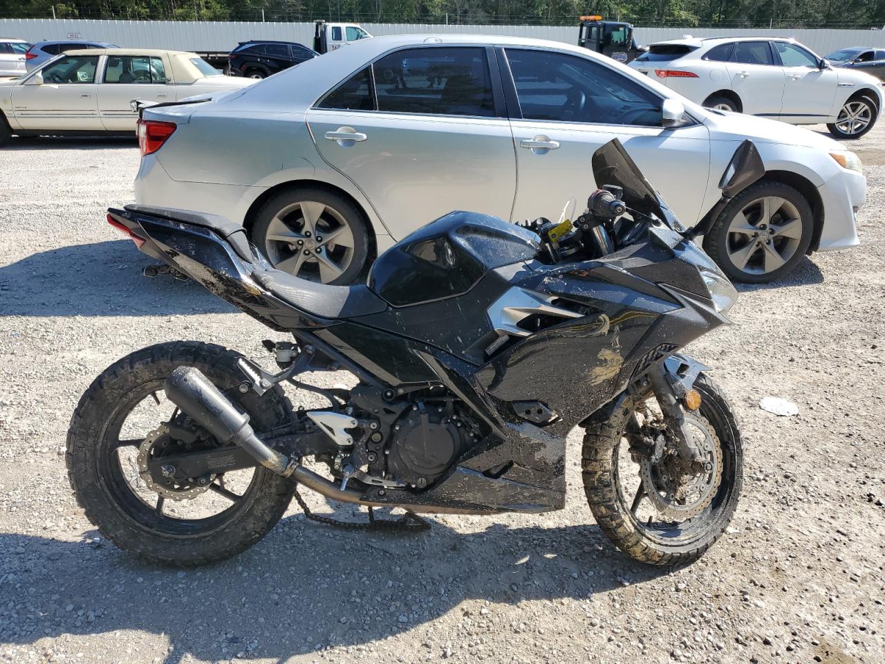 2019 KAWASAKI EX400 VIN JKAEXKG17KDA32030 photo 1