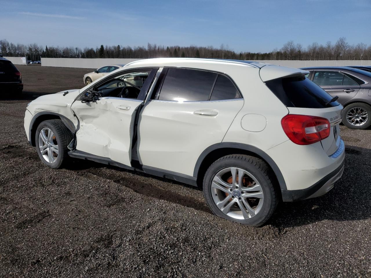 2017 MERCEDES-BENZ Gla-class VIN WDCTG4GB2HJ326759 photo 2