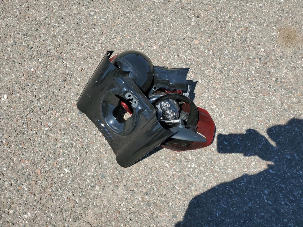 2023 INDIAN MOTORCYCLE CO. CHIEF BOBBER VIN 56KDLCAG6P3009472 photo 9