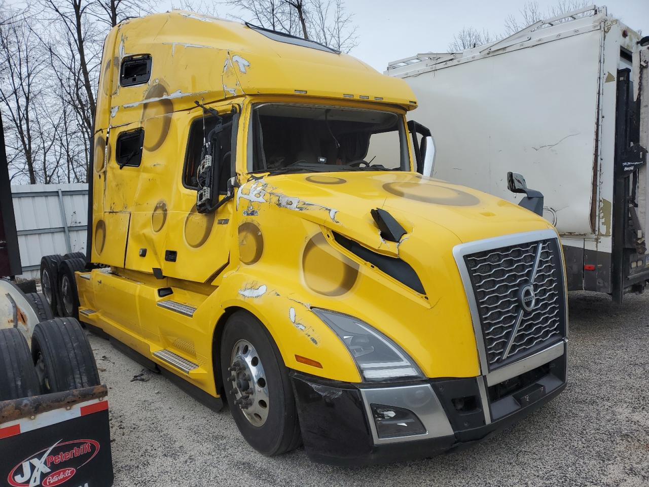 2023 VOLVO Vn VIN 4V4NC9EH2PN310085 photo 1