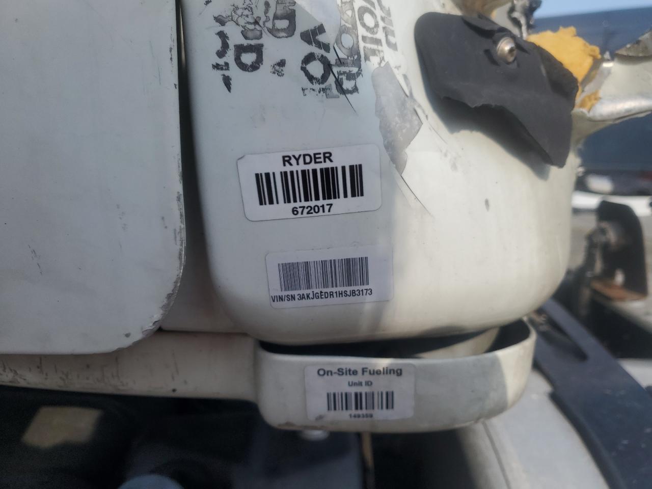 2017 FREIGHTLINER CASCADIA 125 VIN 3AKJGEDR1HSJB3173 photo 10