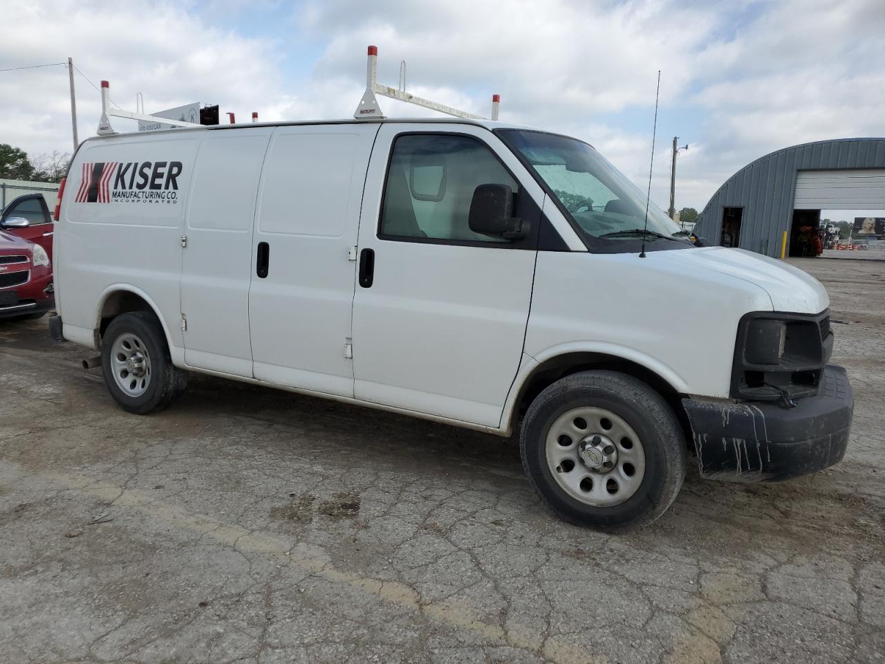 2012 CHEVROLET Express 2500 VIN 1GCSGAFXXC1114424 photo 4