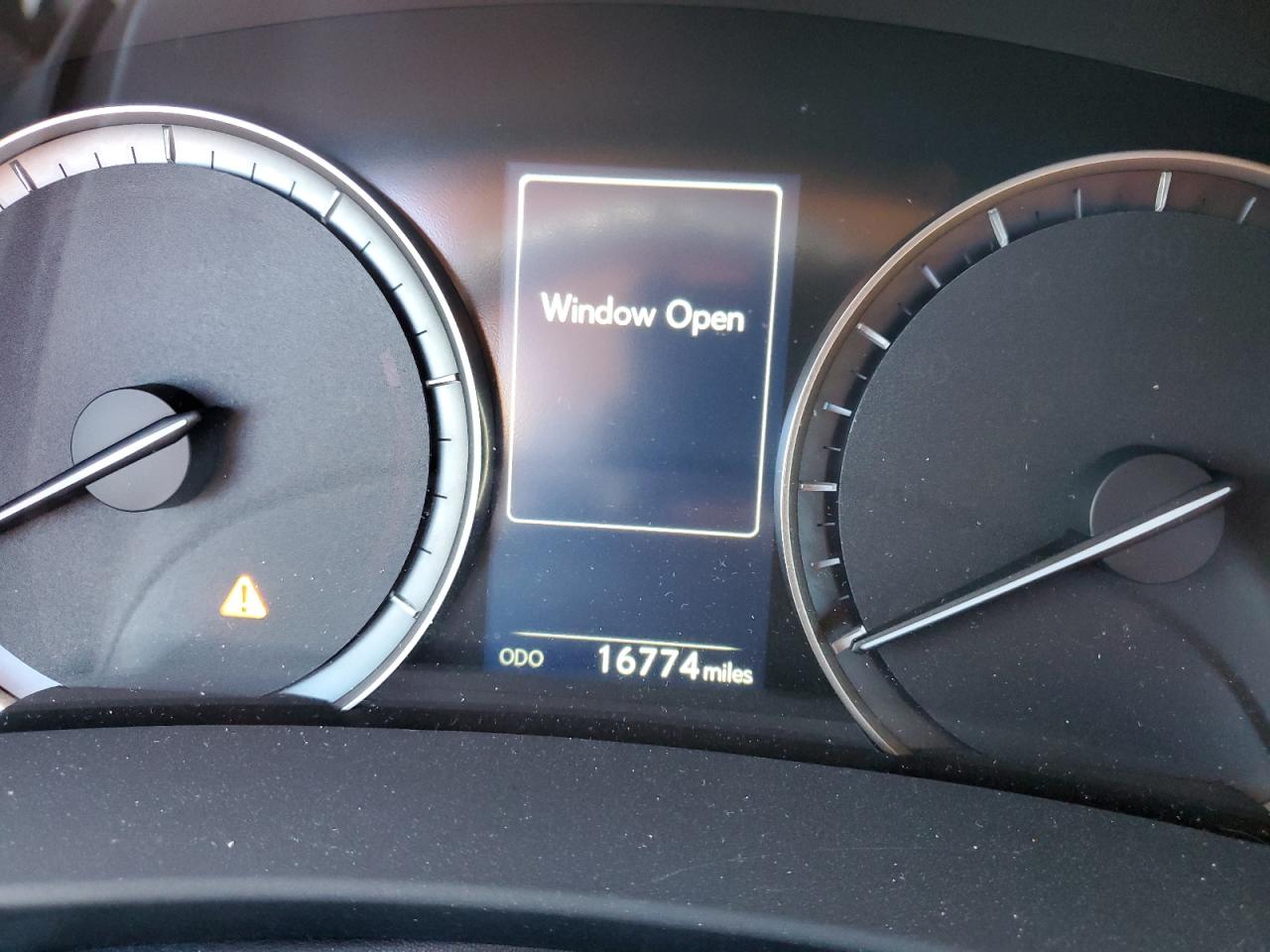2022 LEXUS Rx450 VIN 2T2JGMDA2NC089007 photo 9