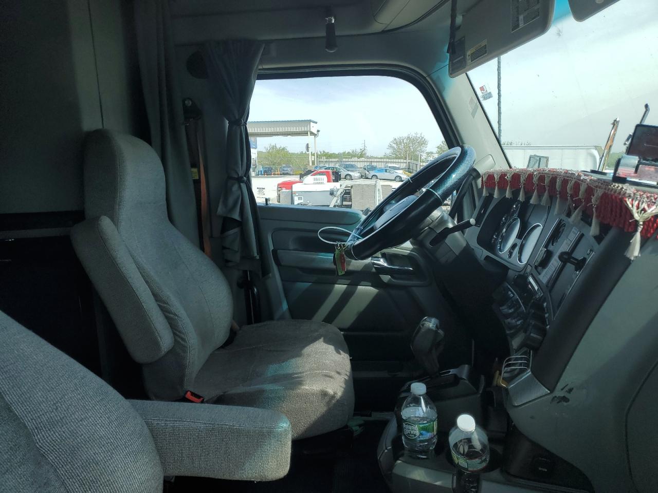 2018 KENWORTH CONSTRUCTION T680 VIN 1XKYD49X3JJ184817 photo 5
