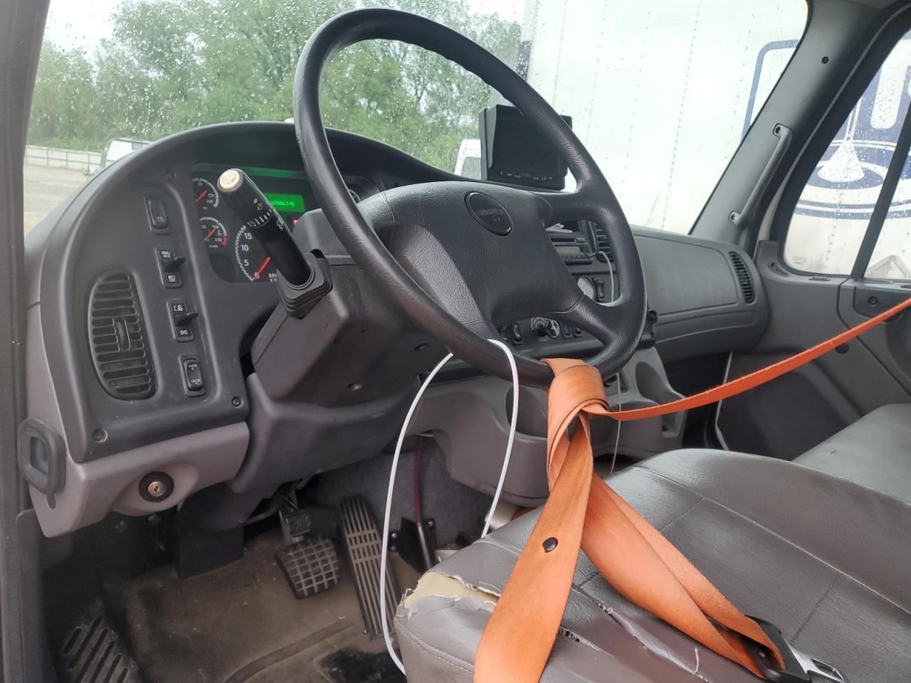 2017 Freightliner M2 106 Medium Duty VIN 3ALACWDT3HDJD2952 photo 8