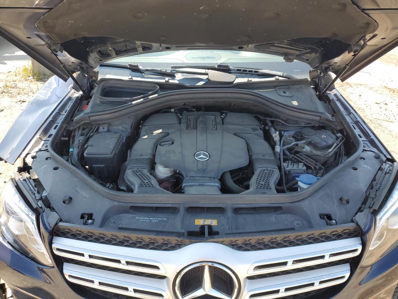 2018 MERCEDES-BENZ Gls-class VIN 4JGDF6EE3JB122439 photo 11