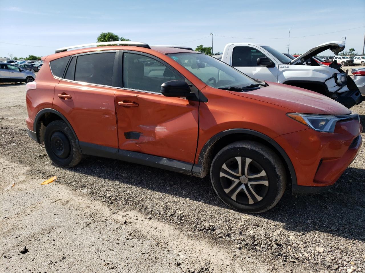 2016 TOYOTA Rav4 VIN JTMZFREV6GJ081721 photo 4