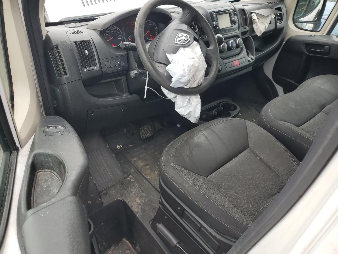 2016 RAM Promaster 3500 VIN 3C6URVJG9GE126821 photo 8