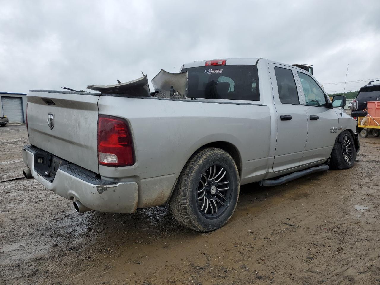 2015 RAM 1500 VIN 1C6RR6FT8FS591751 photo 3