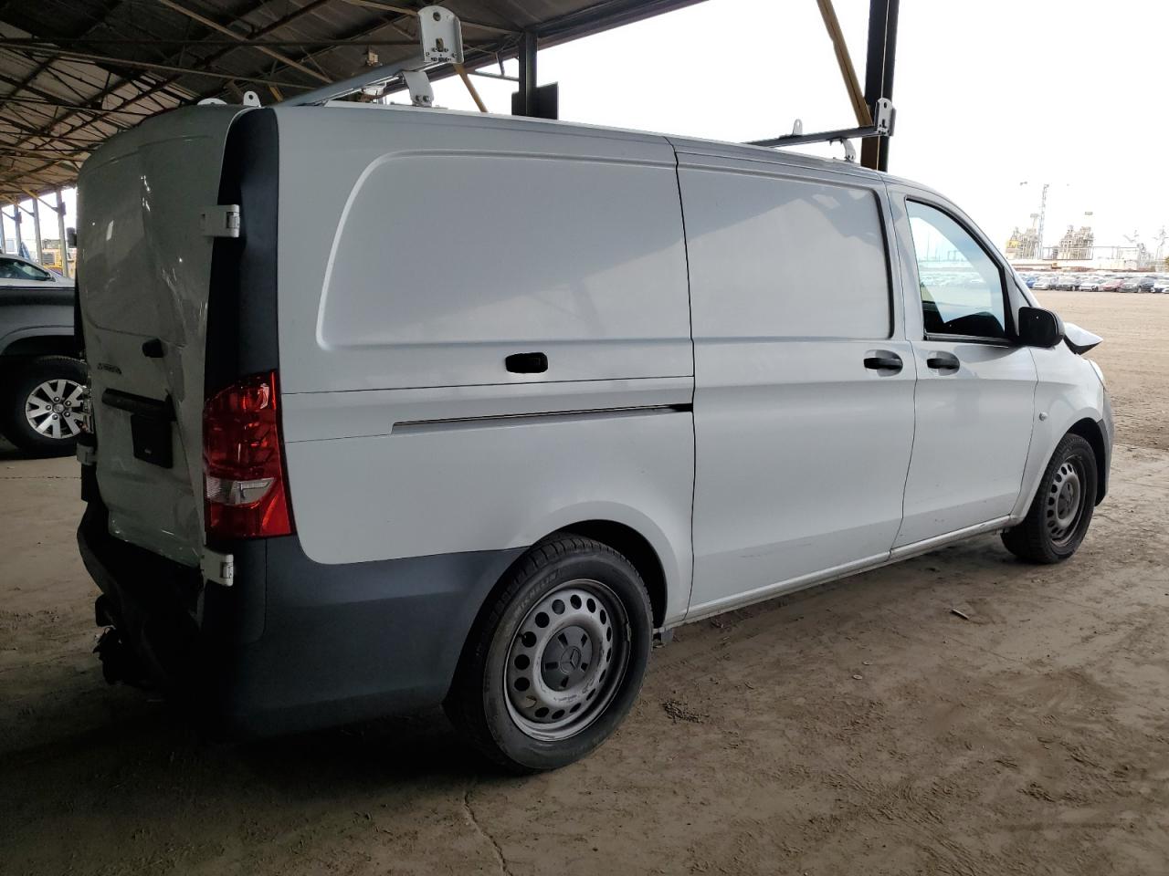 2017 MERCEDES-BENZ Metris VIN WD3PG2EA6H3212428 photo 3