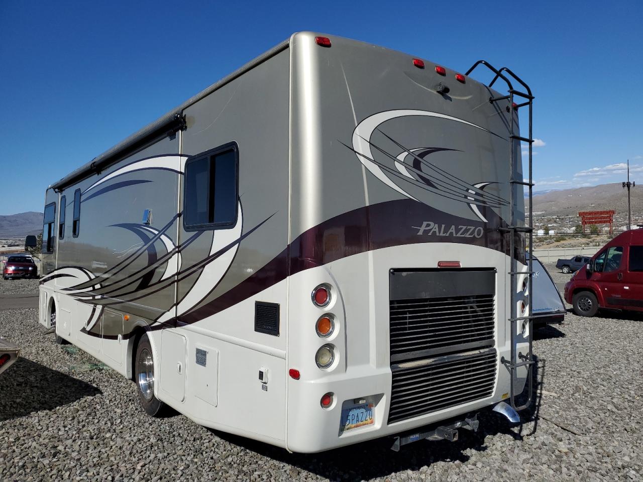 2013 FREIGHTLINER CHASSIS XC VIN 4UZAAJDT9DCFF2459 photo 3