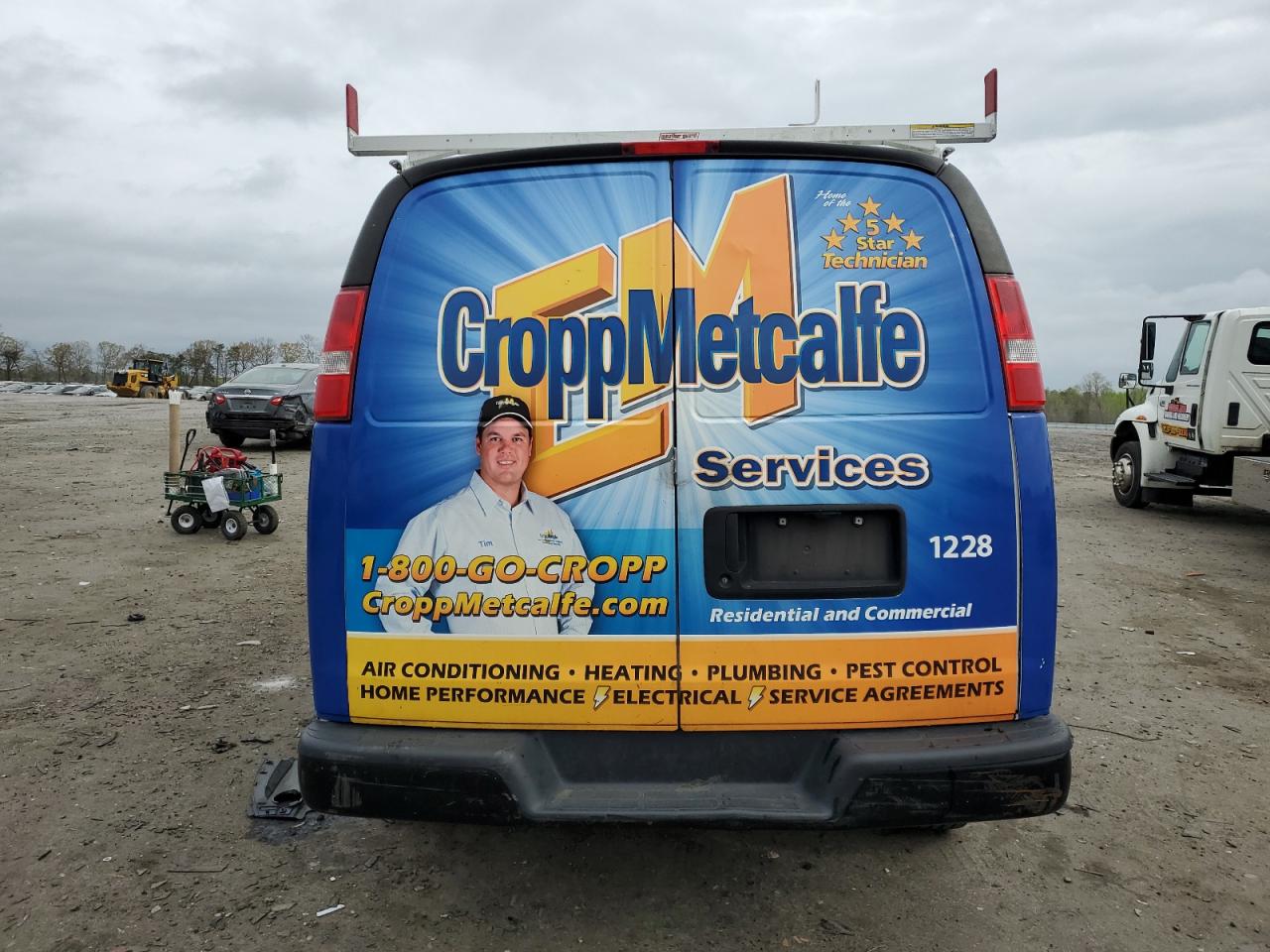 2017 CHEVROLET Express 2500 VIN 1GCWGAFF3H1325660 photo 6