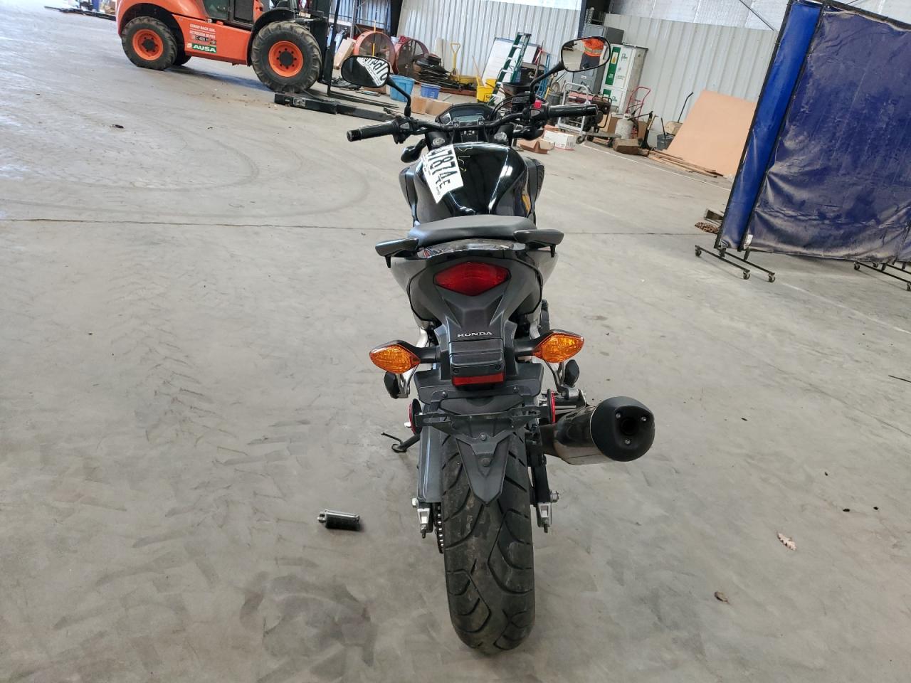 2013 HONDA Cb cycle VIN MLHPC4519D5000566 photo 4